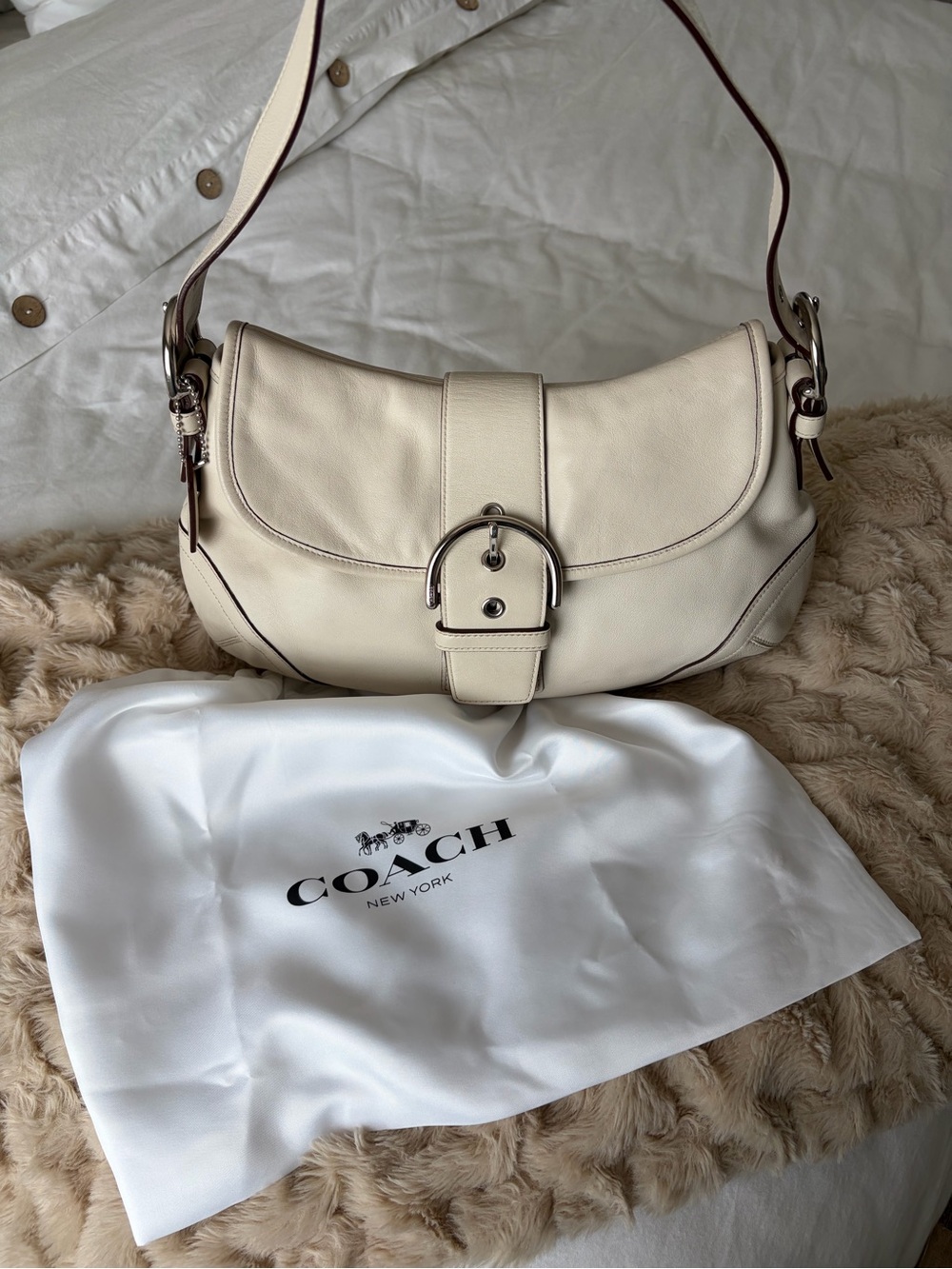 Vintage Coach SoHo #9248 Cream Leather Flap Shoulder Bag YTK Price is Firm!!